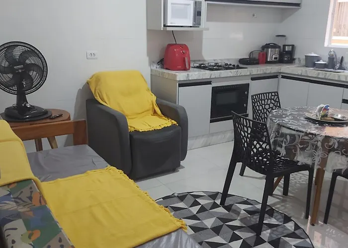 Apartamento Ubatuba Maranduba 150m da Praia