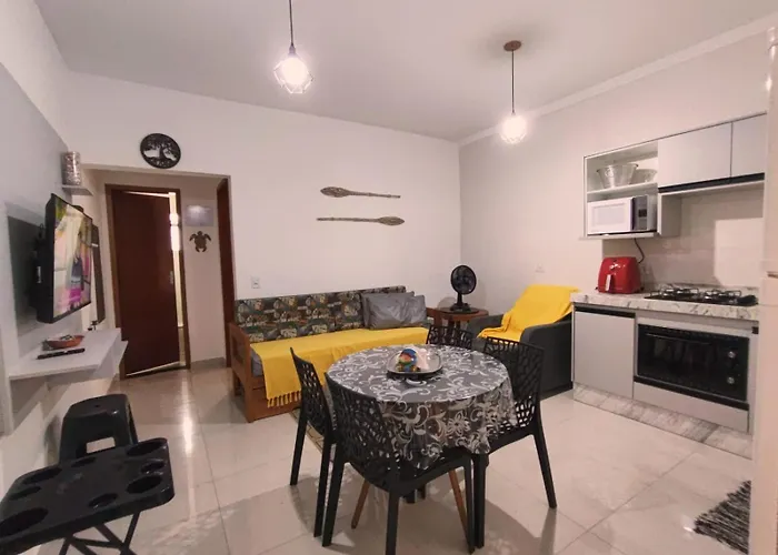Apartamento Ubatuba Maranduba 150m da Praia